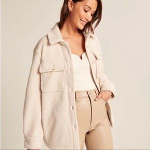 Abercrombie Beige Cream Sherpa Jacket in Medium